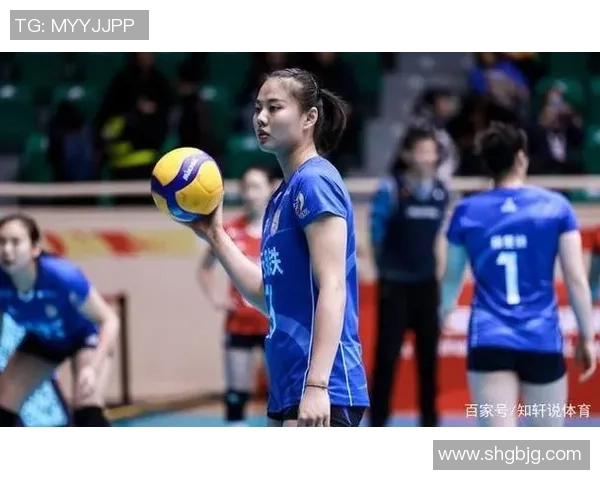 重庆排球队盯防策略解析：深度剖析排球战术与团队协作技巧